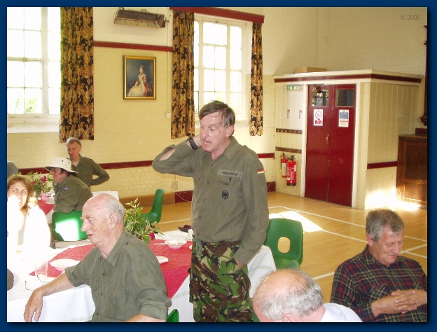 600x449 pixels (130K)